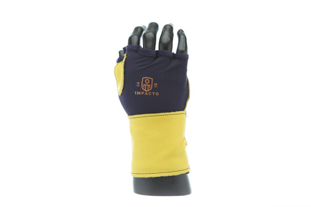 Glove and Wrist Support Impacto